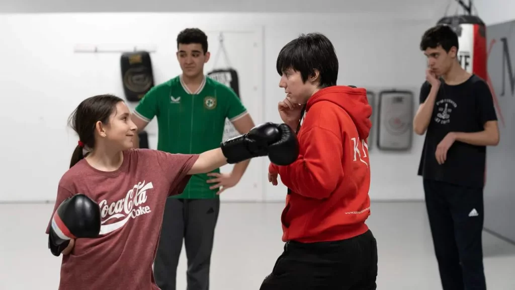 Kick boxing barcelona, gimnasio kick boxing barcelona, gimnasios kick boxing barcelona, kick boxing barcelona gimnasios, kick boxing en barcelona, clases de kick boxing barcelona, kick boxing barcelona mujeres, muay thai Barcelona, muay thai thailand barcelona, gimnasio muay thai barcelona, muay thai barcelona gimnasios, muay thai en barcelona, entrenador personal muay thai barcelona, muay thai gym barcelona, clases muay thai barcelona, muay thai barcelona gracia, combate muay thai barcelona, clases de muay thai barcelona, muay thai barcelona precios, gimnasios de muay thai en barcelona, gimnasio barcelona, gimnasio barato barcelona, freebloc barcelona gimnasio de escalada, gimnasios baratos barcelona, gimnasios barcelona baratos, gimnasio barcelona barato, gimnasio baratos barcelona, jiu Jitsu barcelona, barcelona jiu jitsu, jiu jitsu brasileño barcelona, academia jiu jitsu barcelona, gimnasio jiu jitsu barcelona, jiu jitsu japones barcelona, barcelona jiu jitsu academy, jiu jitsu tradicional barcelona, gimnasios de jiu jitsu en barcelona, brazilian jiu jitsu barcelona, jiu jitsu en barcelona, maestro jiu jitsu barcelona, academia barcelona jiu jitsu, krav maga barcelona, Entrenamiento Personal, entrenamiento personal en barcelona, barcelona martial arts academy, clases de defensa personal, defensa personal barcelona, defensa personal en barcelona, defensa personal barcelona, defensa personal femenina, karate barcelona, curso defensa personal, karate en barcelona, defensa personal en barcelona, mma barcelona, gimnasios mma barcelona, gimnasio mma barcelona, mma en barcelona, mma gym barcelona, barcelona mma, gym mma barcelona, clases mma barcelona, mma barcelona precio, barcelona mma gym, clases de mma en barcelona, gimnasio de artes marciales, gimnasios de artes marciales, gimnasios artes marciales barcelona, clases MMA Barcelona, gimnasios mma barcelona, gimnasio mma barcelona, mma en barcelona, barcelona martial arts academy, gimnasio barcelona boxeo, gimnasio boxeo barcelona, boxeo barcelona gimnasio, gimnasios barcelona boxeo, clases de boxeo barcelona, gimnasio boxeo barcelona, club boxeo barcelona, club de boxeo barcelona, Sportcenter Les Corts 235